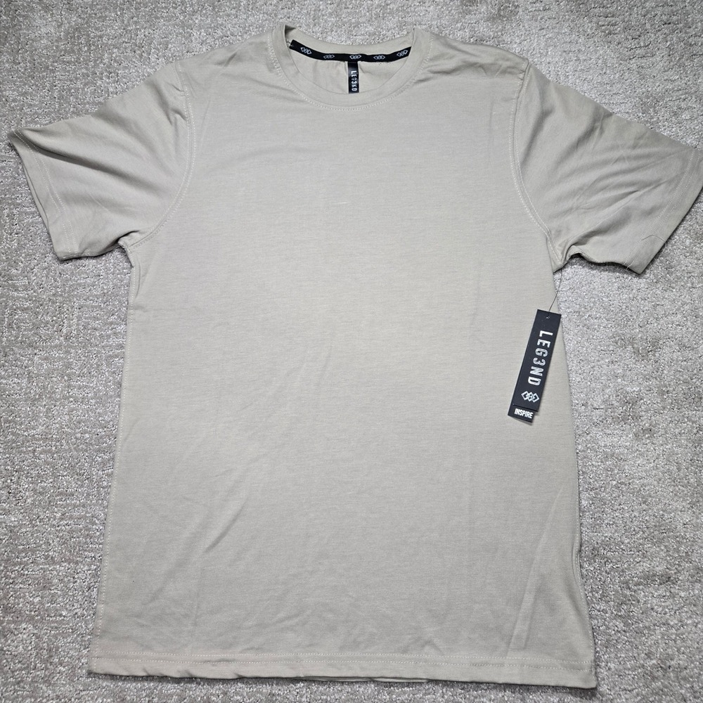 LEG3ND Inspire Mens Short Sleeve Crewneck T-Shirt Tan Khaki Size Medium NWT